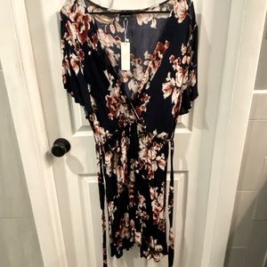 💙navy blue floral wrap dress with tie waist size 2X